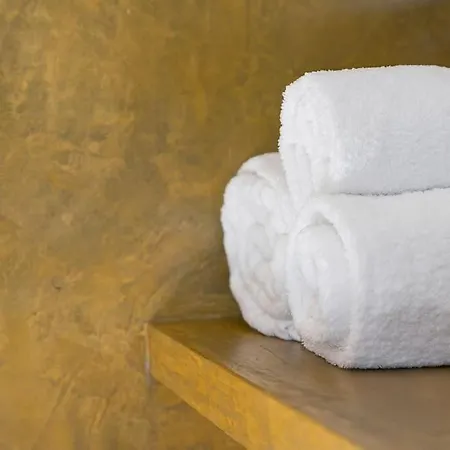 Romantic Lemon Grove With Private Pool - Oporto Lemon Farm, Near Porto Valpedre