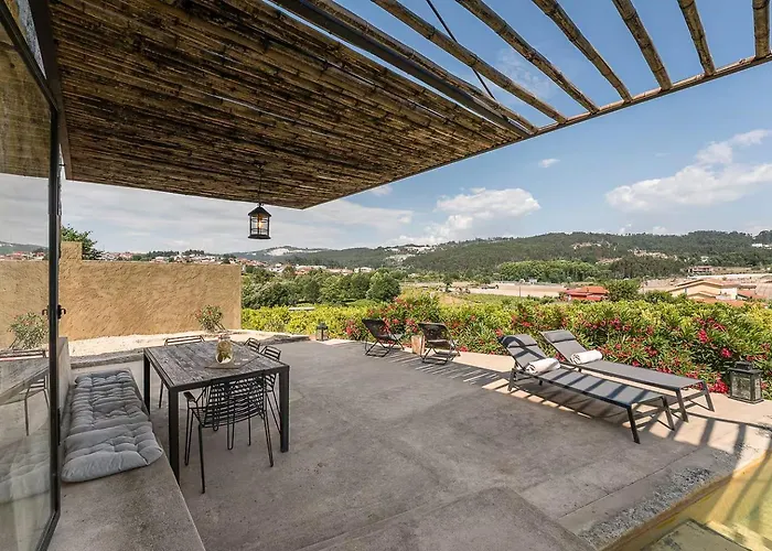 Romantic Lemon Grove With Private Pool - Oporto Lemon Farm, Near Porto * Valpedre